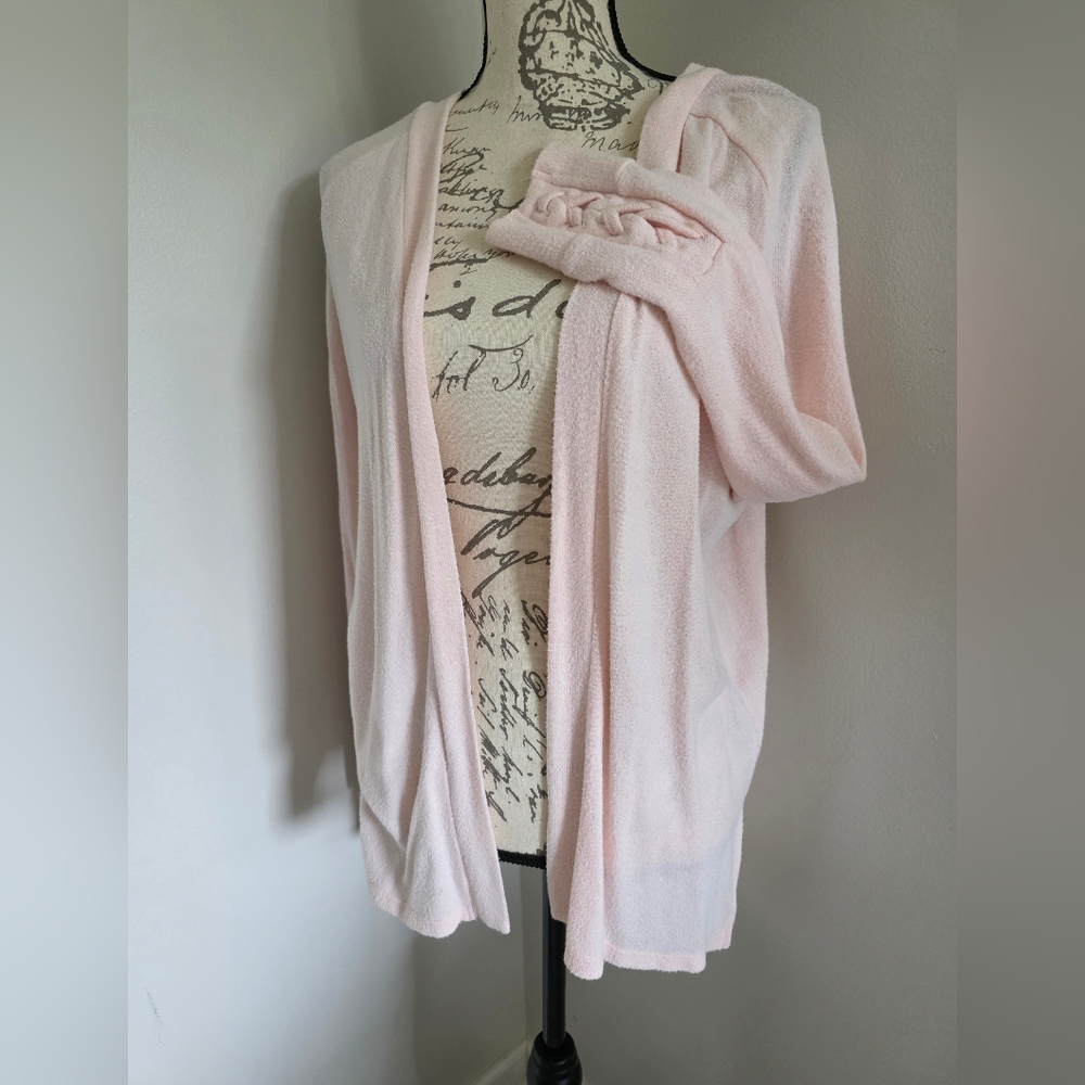 Alexander Jordan blush pink sweater long sleeve lace detail sleeve size medium